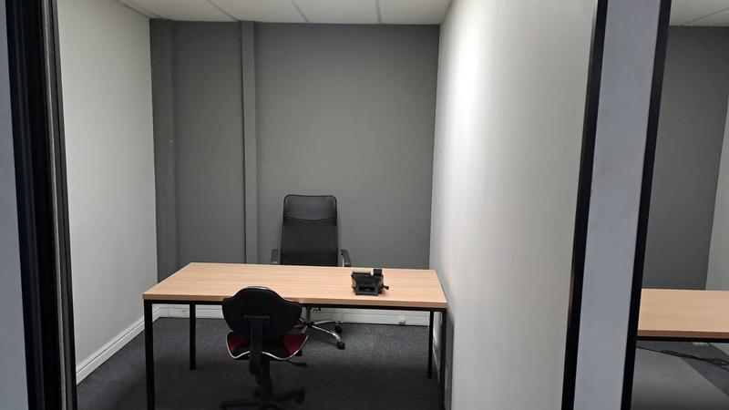 To Let commercial Property for Rent in Newton Park Eastern Cape